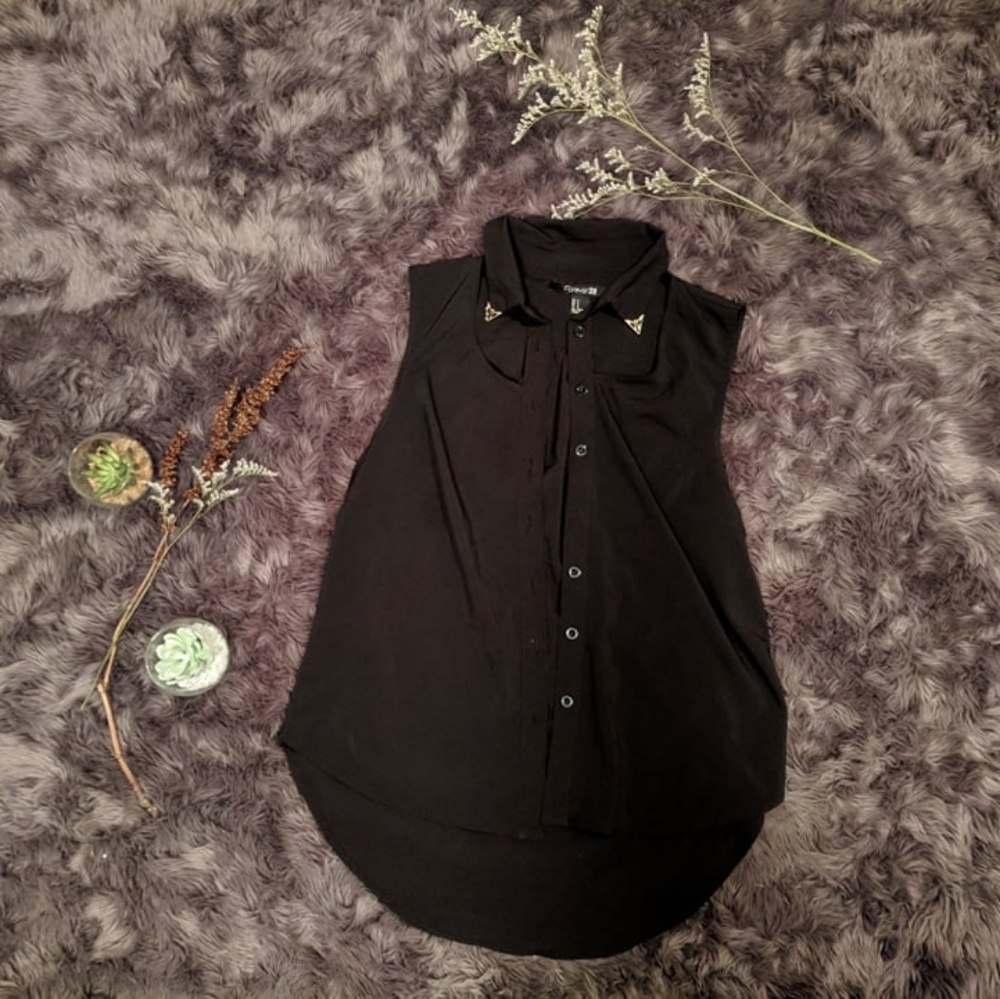 S Forever 21 Boho black Tank button down